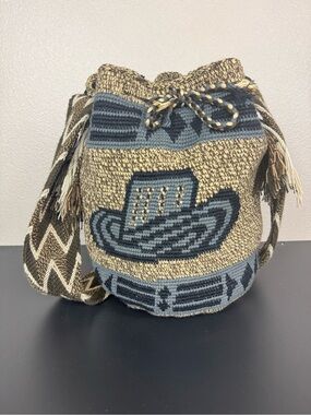 Authentic‎ Mochilla Wayuu Handmade Boho Bucket Shoulder Bag Western Hat Cowboy J